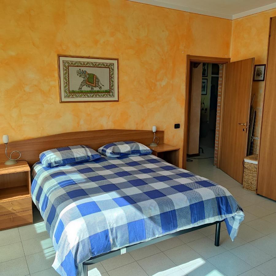 Appartamento Chic Vista Lago - Casa Janis Verbania Exterior foto